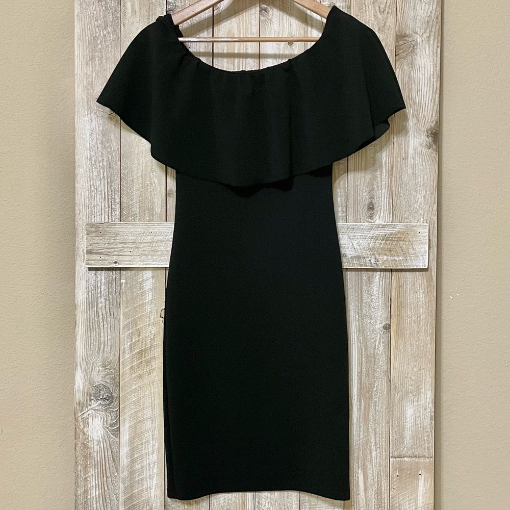 FREE W/ ITEM EQUAL/MORE VALUE Off-The-Shoulder, Body Con, Ruffle Mini Dress